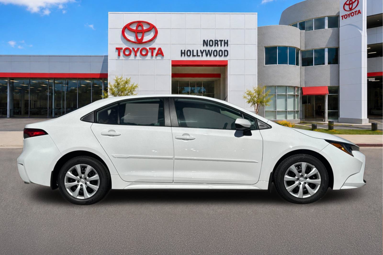 New 2027 Toyota Corolla LE FWD image 6