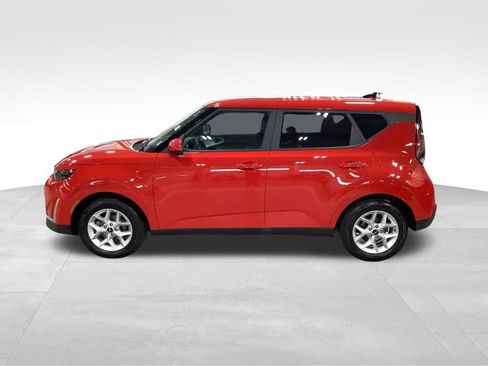 Certified 2023 Kia Soul LX w/ Option Group 015 image 10