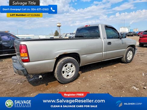 Used 2002 Chevrolet Silverado 1500 2WD Regular Cab w/ Heavy Duty Suspension Pkg image 4