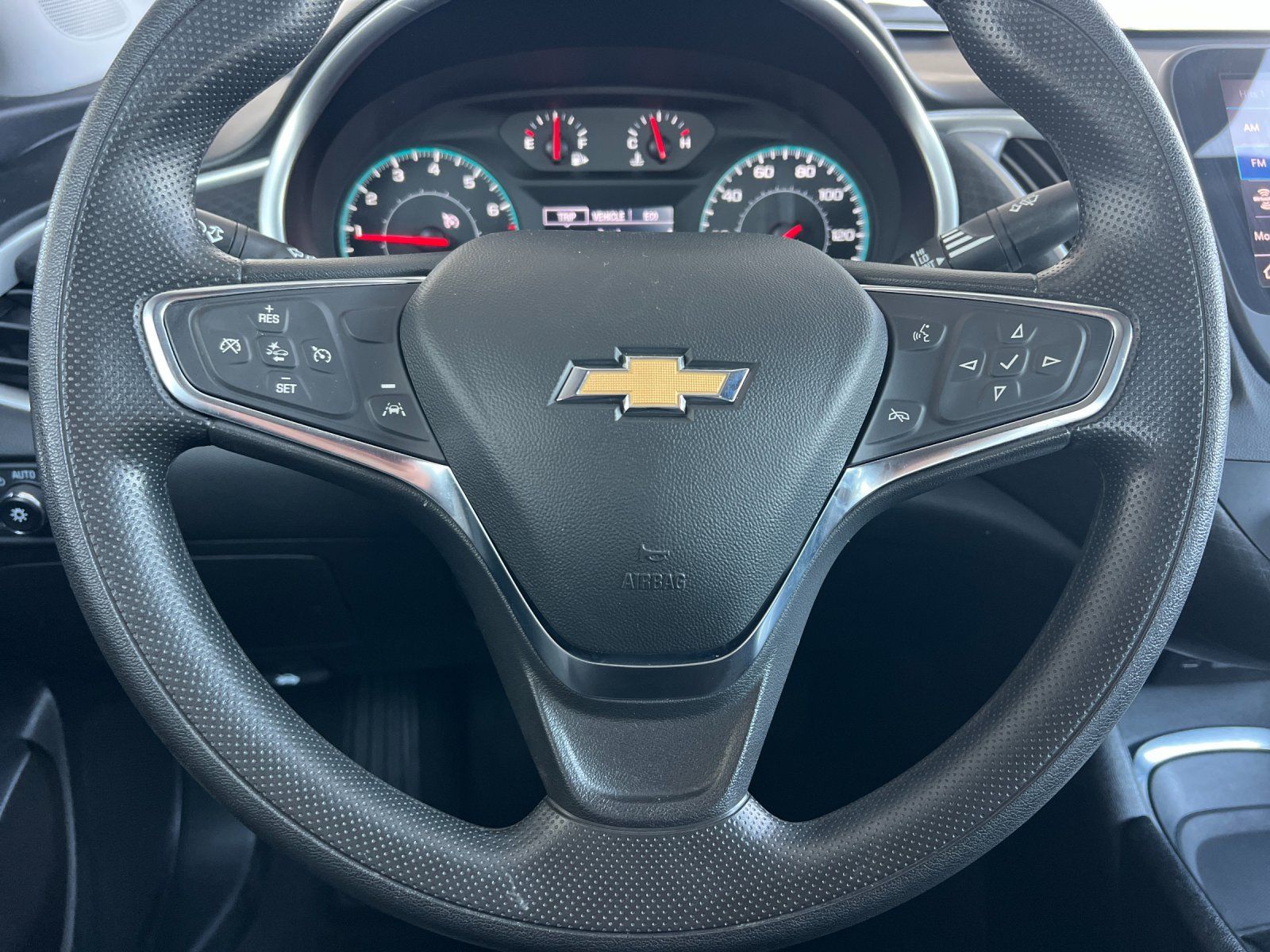 Used 2025 Chevrolet Malibu LT FWD image 22