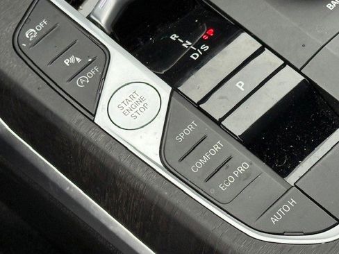 Used 2023 BMW 330i xDrive Sedan image 23