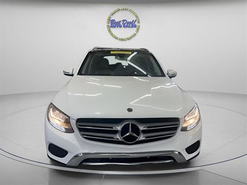 Used 2017 Mercedes-Benz GLC 300 4MATIC w/ Premium 1 Package image 8