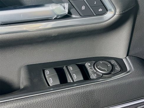 New 2026 GMC Sierra 3500 Denali w/ Denali Reserve Package image 15