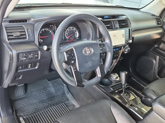 Used 2020 Toyota 4Runner Nightshade AWD/4WD image 17