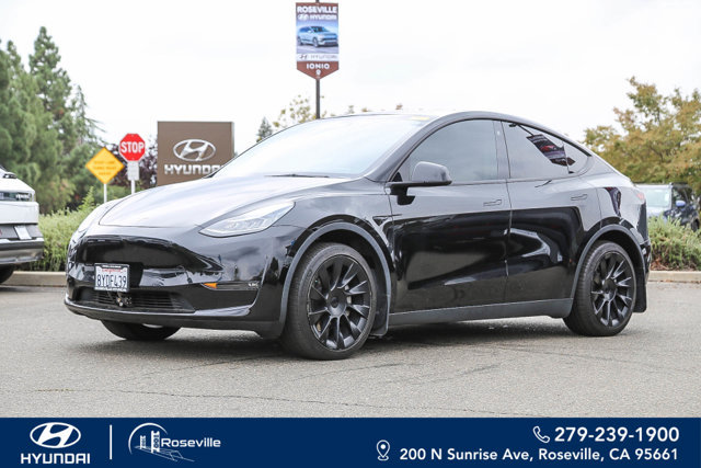 Used 2021 Tesla Model Y Long Range AWD/4WD image 1