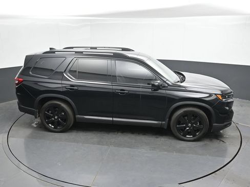 Used 2023 Honda Pilot Elite image 33