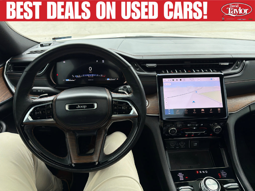 Used 2024 Jeep Grand Cherokee L Summit w/ Advanced Protech Group IV AWD/4WD image 19