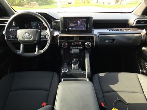 Used 2024 Toyota Tacoma SR5 RWD image 11