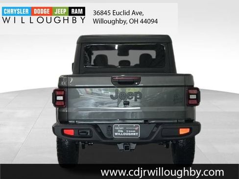 New 2025 Jeep Gladiator Willys image 5