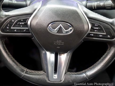 Used 2017 INFINITI Q60 3.0t w/ Premium Plus Package 3.0T image 18