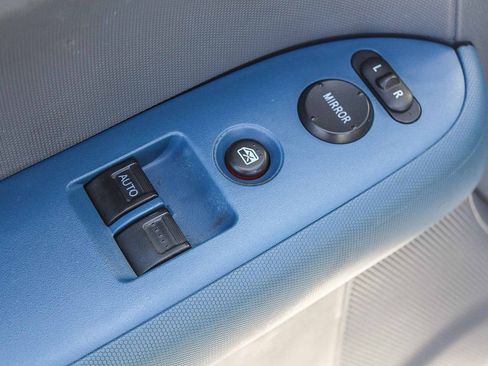 Used 2005 Honda Element EX image 20