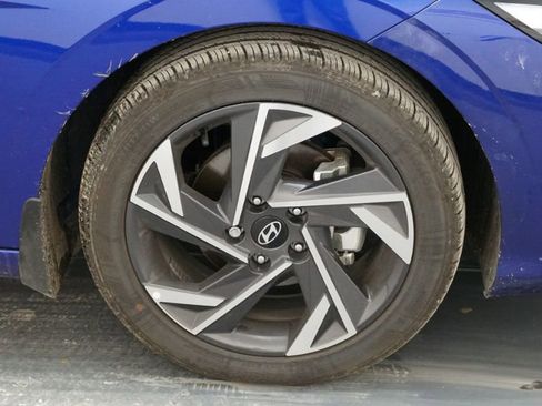 New 2024 Hyundai Elantra SEL w/ Convenience Package image 20