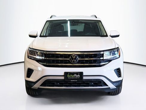 Used 2021 Volkswagen Atlas SE image 2