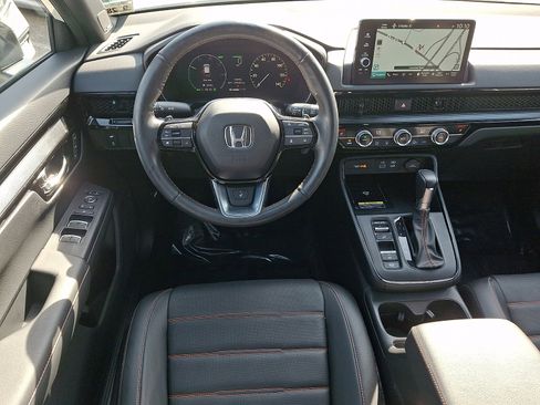 Used 2024 Honda CR-V Sport Touring image 4