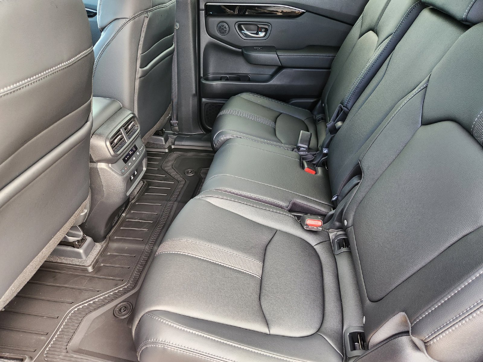 New 2026 Honda Pilot EX-L image 27