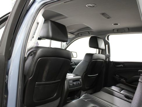 Used 2016 GMC Yukon SLT AWD/4WD image 19