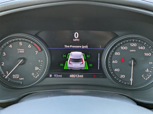 Used 2021 Cadillac XT4 Premium Luxury image 25