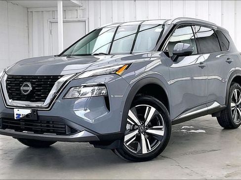 Used 2023 Nissan Rogue SL w/ SL Premium Package AWD/4WD image 2