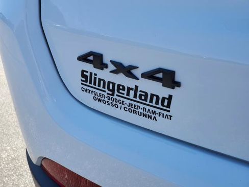 Used 2026 Jeep Compass Trailhawk AWD/4WD image 31