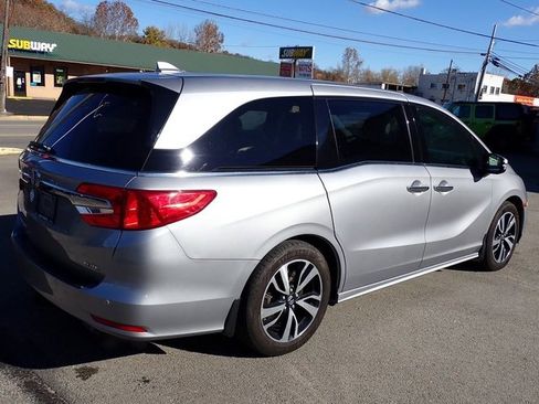 Used 2018 Honda Odyssey Elite image 8