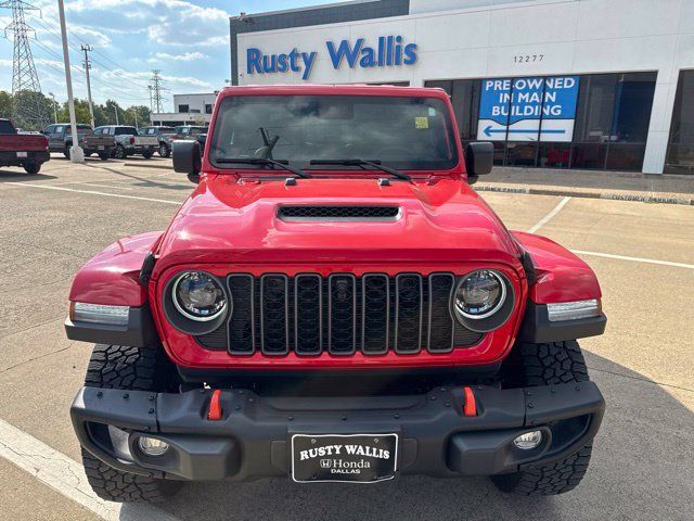Used 2025 Jeep Gladiator Mojave AWD/4WD image 5