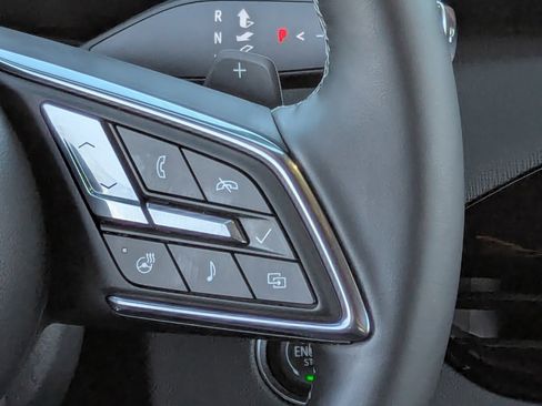 Certified 2025 Buick Enclave Preferred image 24