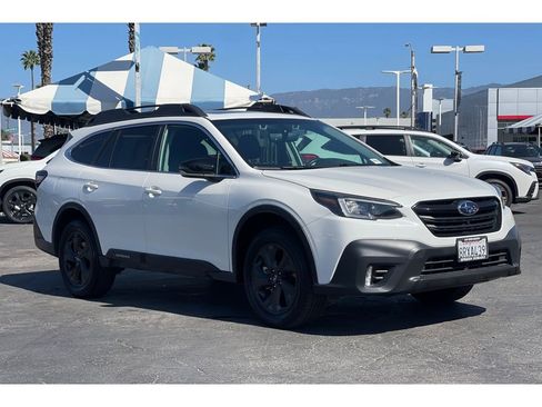 Used 2020 Subaru Outback Onyx Edition XT image 8