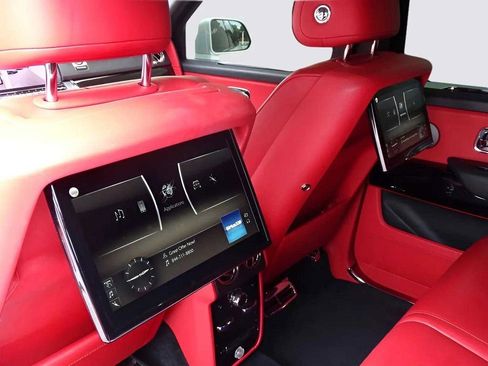 Certified 2021 Rolls-Royce Cullinan AWD/4WD image 7