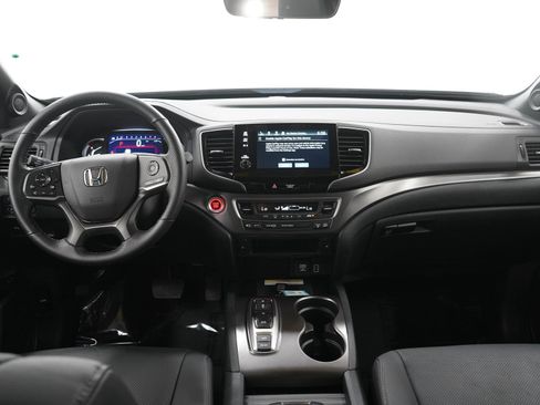 Used 2023 Honda Passport EX-L image 16