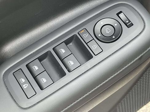 Used 2025 Hyundai Santa Fe Calligraphy FWD image 18
