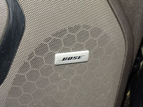 Used 2024 Chevrolet Suburban Premier image 19