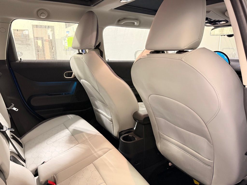 Certified 2025 MINI Cooper S FWD image 25