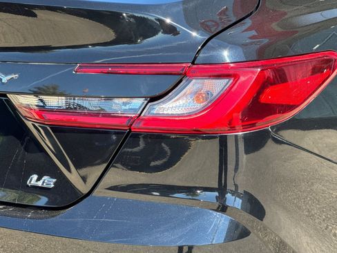 Used 2025 Toyota Camry LE FWD image 27