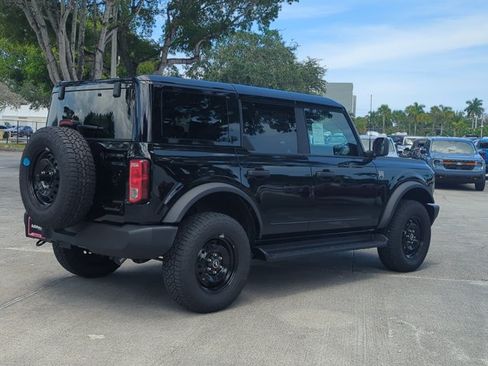 New 2026 Ford Bronco Big Bend w/ Black Appearance Package AWD/4WD image 2
