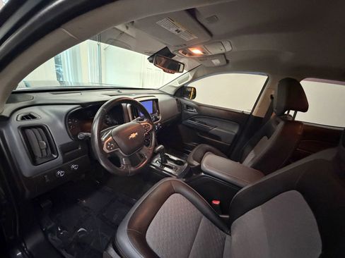 Used 2017 Chevrolet Colorado Z71 image 14