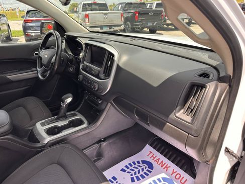 Used 2022 Chevrolet Colorado LT w/ Fleet Safety Package RWD image 31