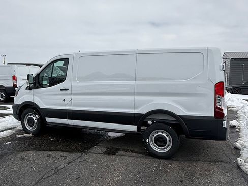 New 2026 Ford Transit 250 148 Medium Roof w/ Load Area Protection Package image 6