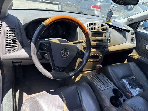 Used 2003 Cadillac CTS 3.2 w/ Preferred Equipment Group RWD image 5