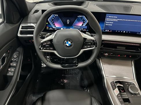 Used 2025 BMW 330i Sedan RWD image 16