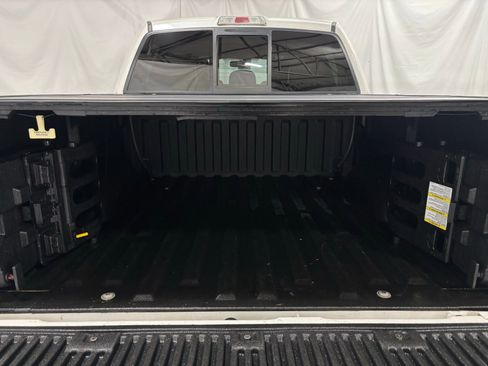 Used 2013 Ford F150 Platinum image 28