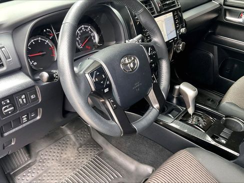 Used 2024 Toyota 4Runner TRD Off-Road image 13
