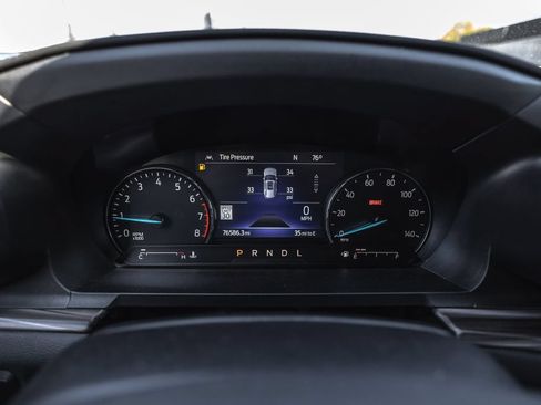 Used 2022 Ford Explorer Limited AWD/4WD image 10