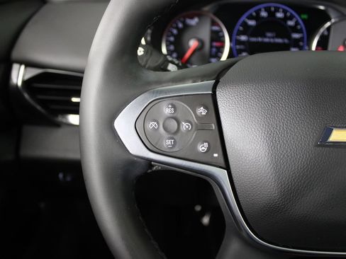 Used 2023 Chevrolet Traverse High Country FWD image 26