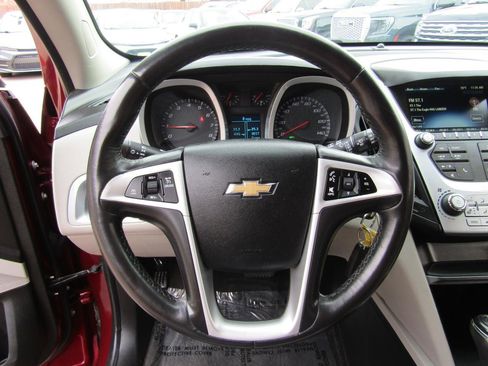 Used 2017 Chevrolet Equinox LT w/ Convenience Package image 13