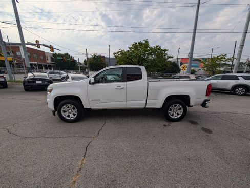Used 2020 Chevrolet Colorado LT w/ Safety Package image 9