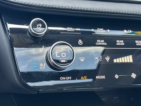 Certified 2025 INFINITI QX60 Sensory AWD/4WD image 29