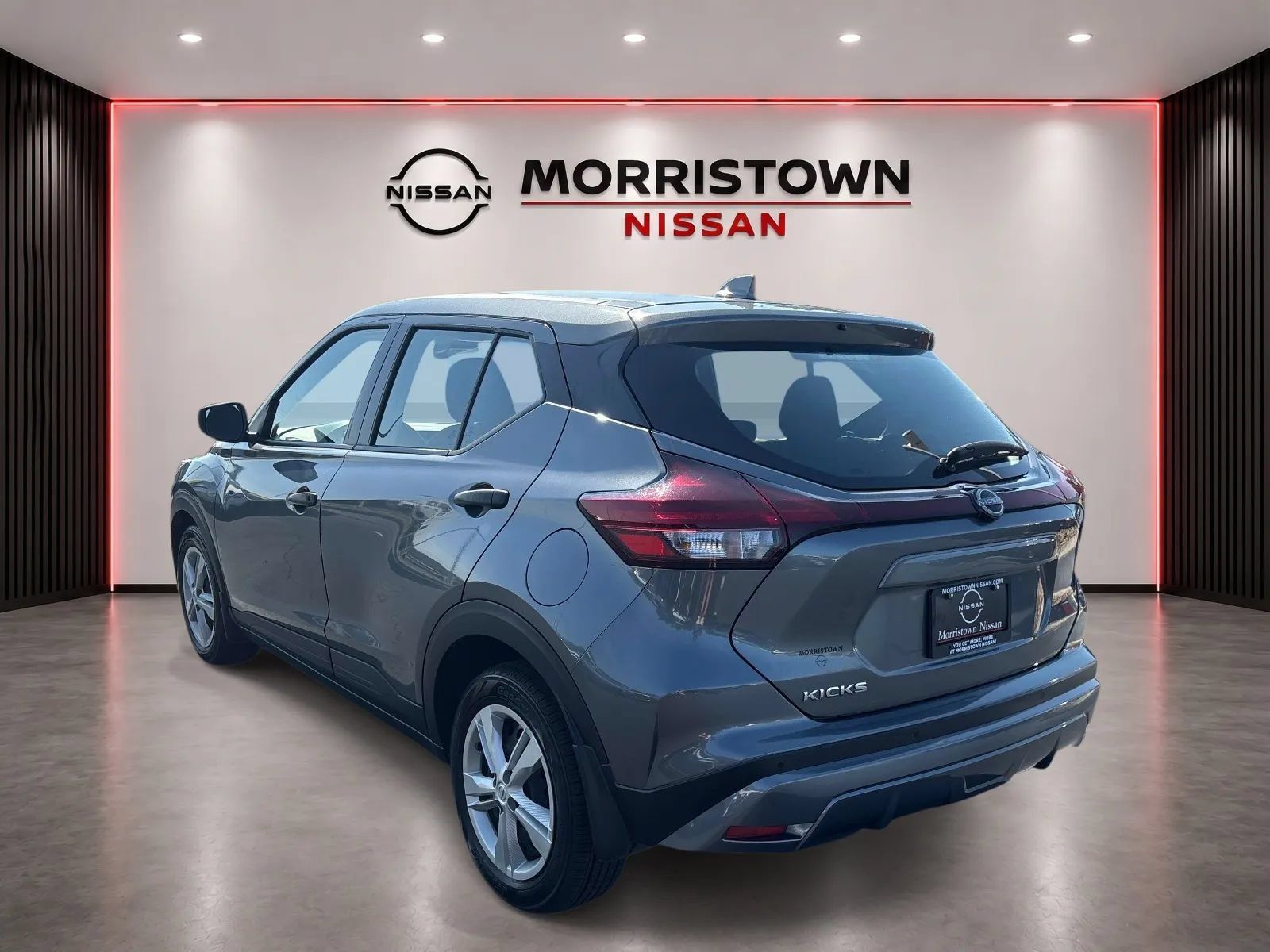 Used 2024 Nissan Kicks S FWD image 5