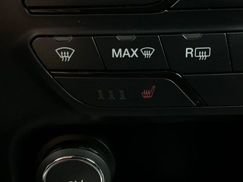 Used 2020 Ford Ranger Lariat w/ Equipment Group 501A Mid image 31