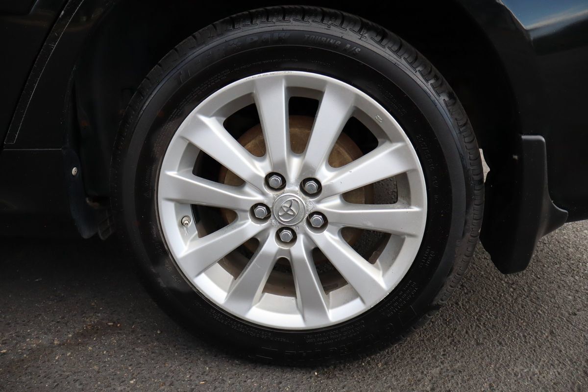 Used 2009 Toyota Corolla FWD image 39