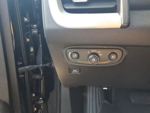 Used 2020 GMC Terrain SLT w/ Preferred Package image 10
